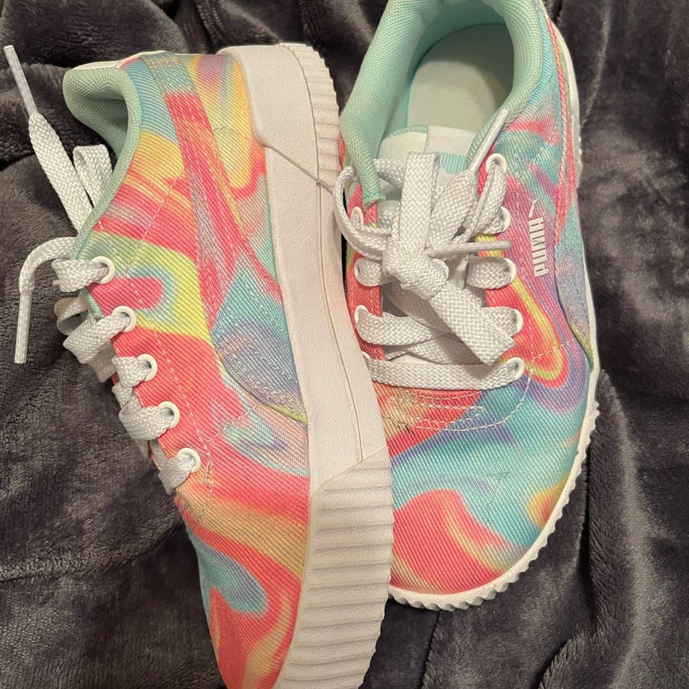 Puma sneakers